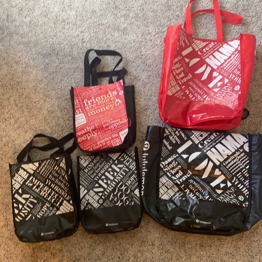 Lululemon bags